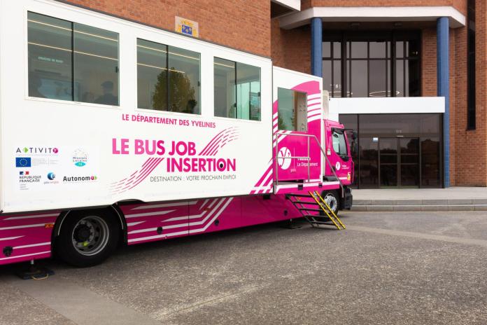 Bus job insertion
